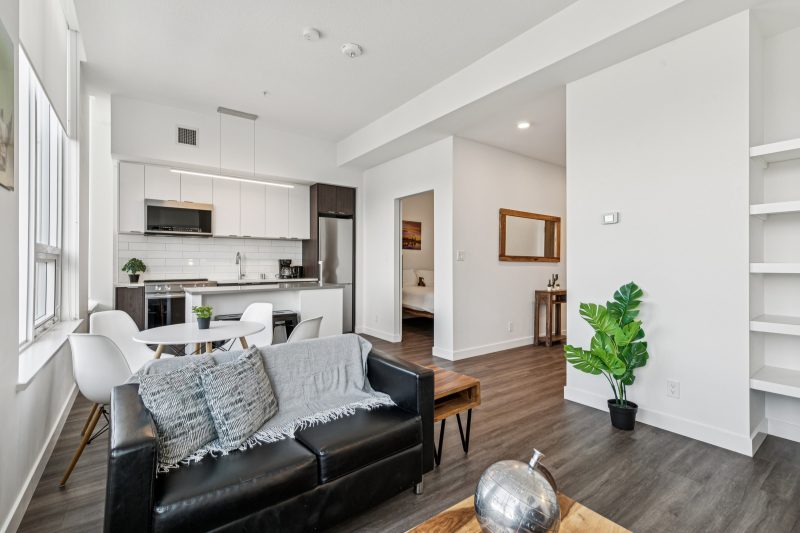 1 Bedroom Furnished Apartment Near Downtown Calgary
