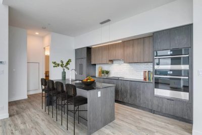 2 Bedroom Furnished Apartment Near Downtown Calgary