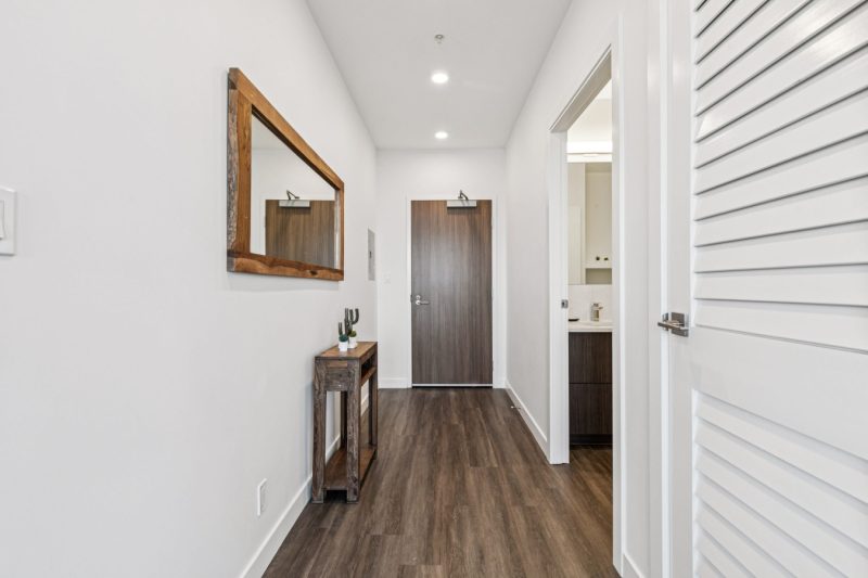 1 Bedroom Corporate Rental Near Calgary City Center
