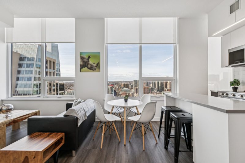 2 Bedroom Corporate Housing Near Downtown Calgary