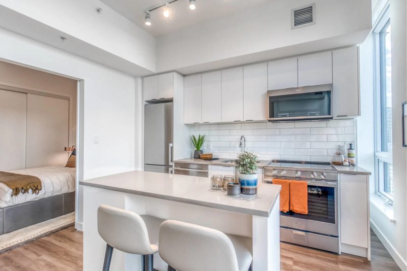 Serviced & Corporate 2 Bedroom Apartment in Calgary