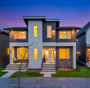 Newly Built Modern Home in NW- sleeps 6