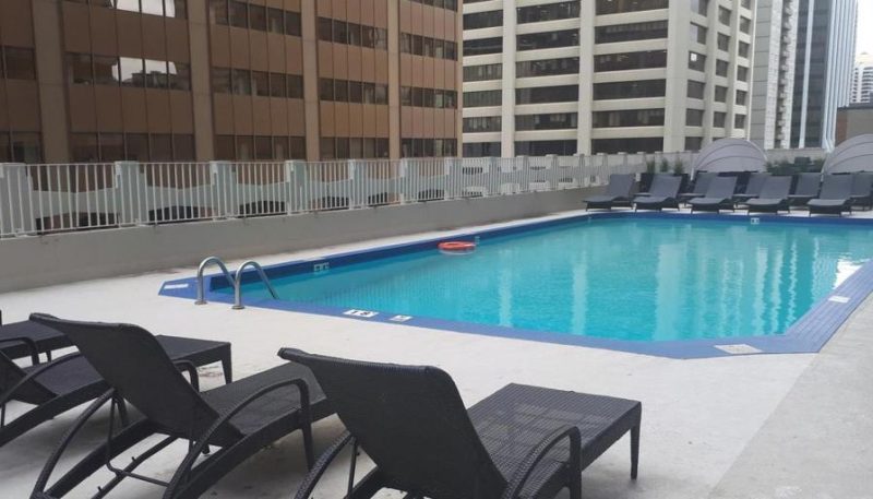 SPACIOUS 1 BED/ 1 BATH APARTMENT IN DOWNTOWN CALGARY